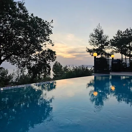 Villa Sapolto Faralya *